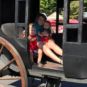 Meet your Posher, Rebecca